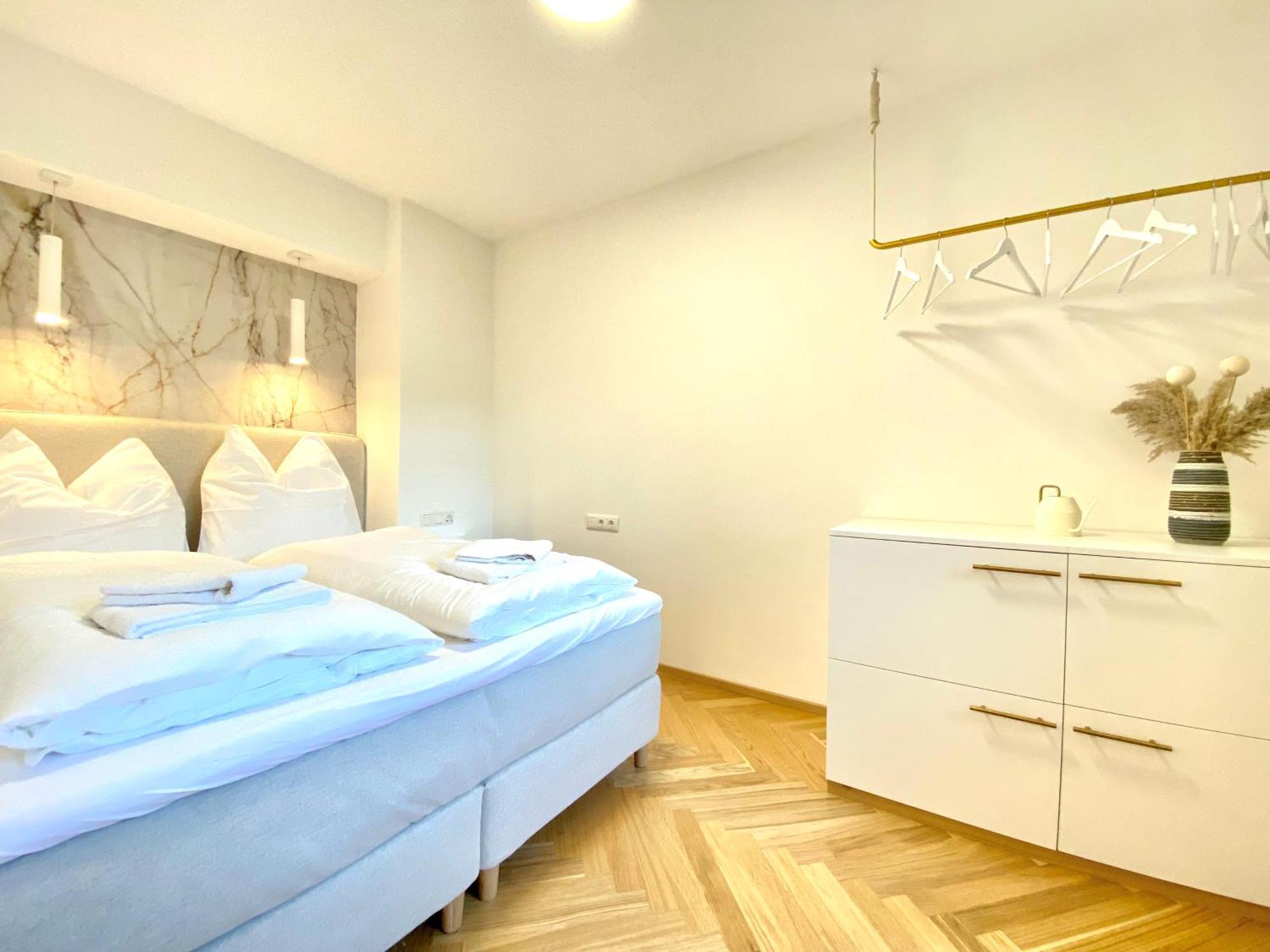 Apartment Butler Golden Glory I Zentrum I Kueche I Parken I Netflix Füssen