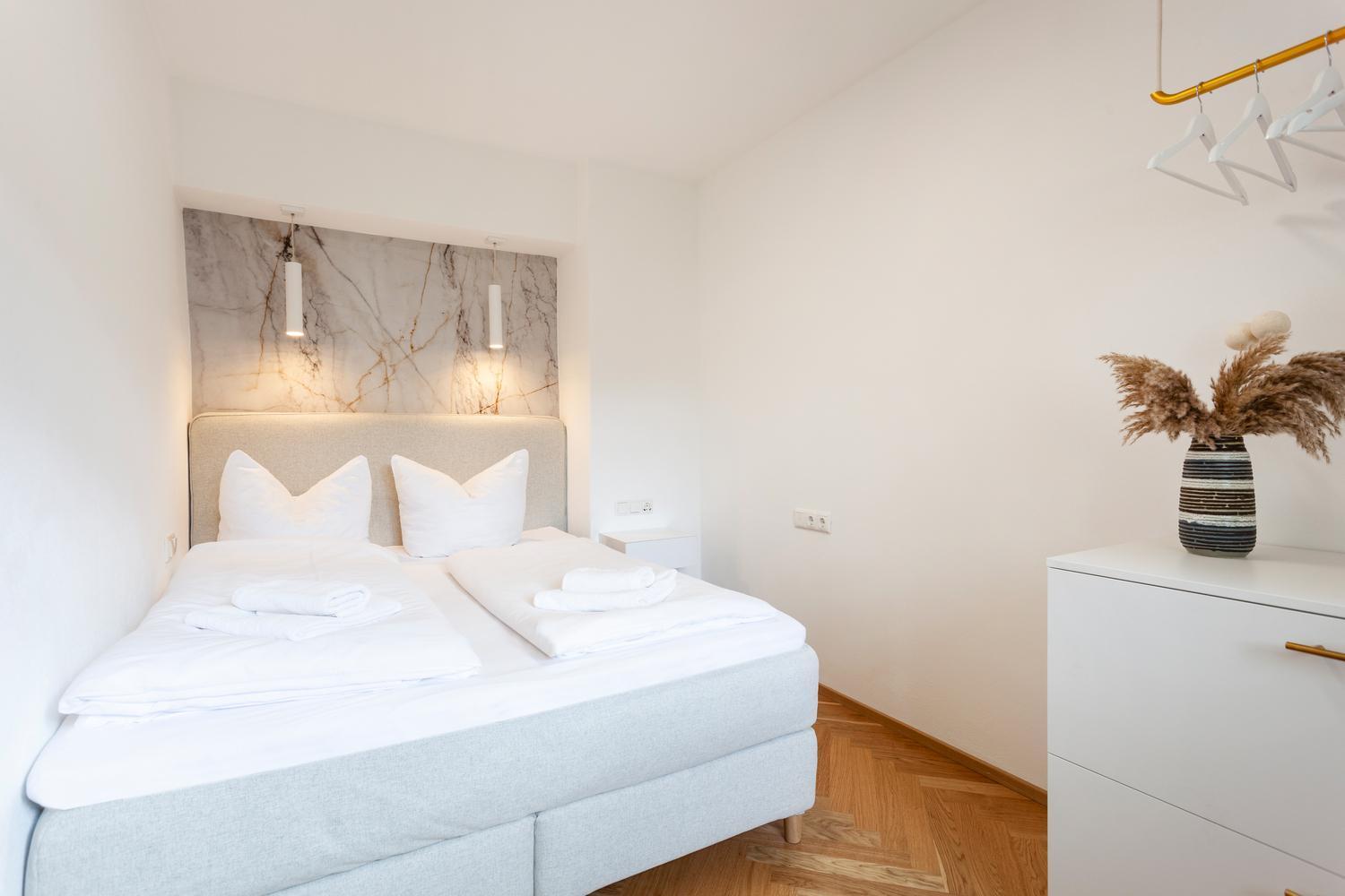 Apartment Butler Golden Glory I Zentrum I Kueche I Parken I Netflix