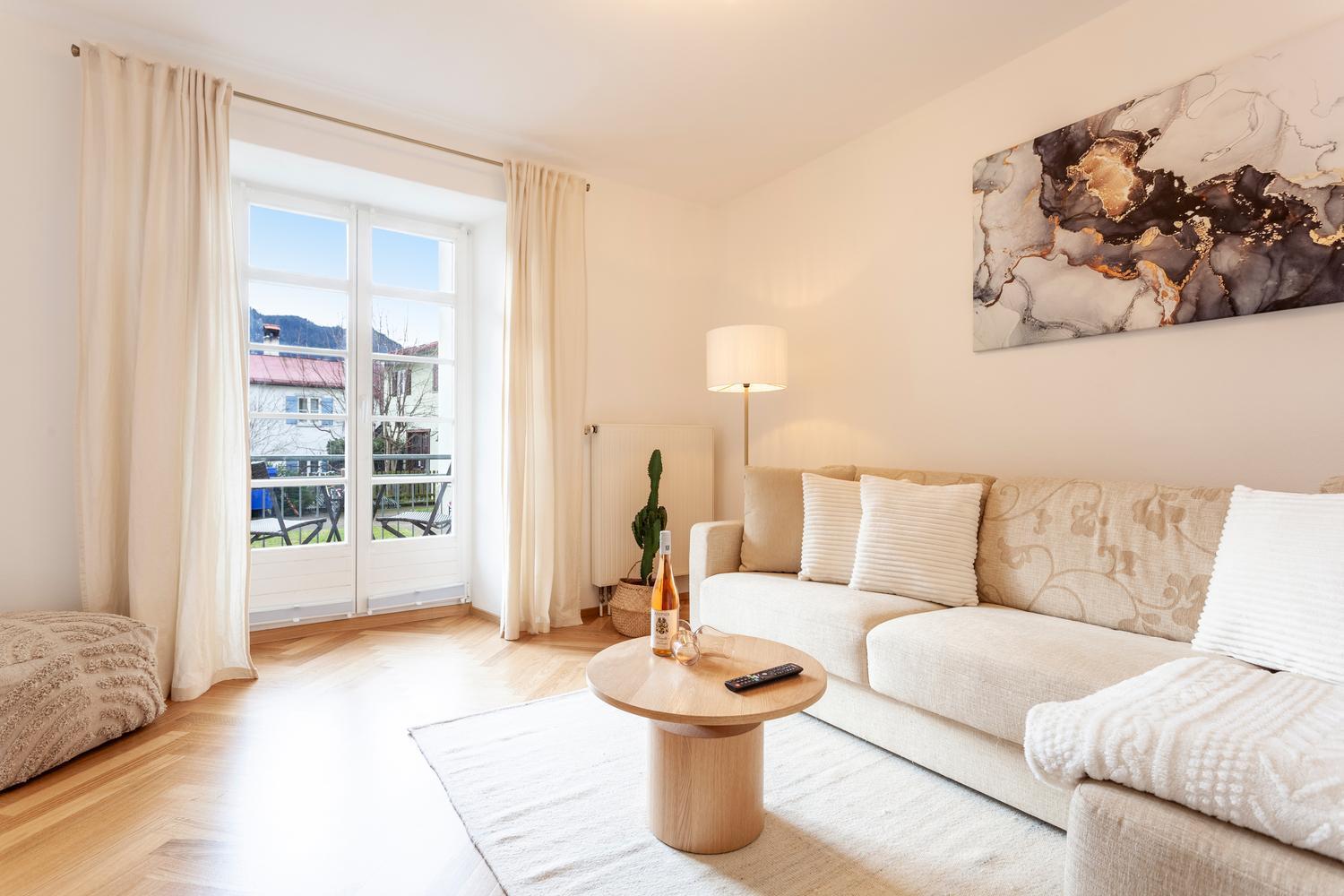 Apartment Butler Golden Glory I Zentrum I Kueche I Parken I Netflix